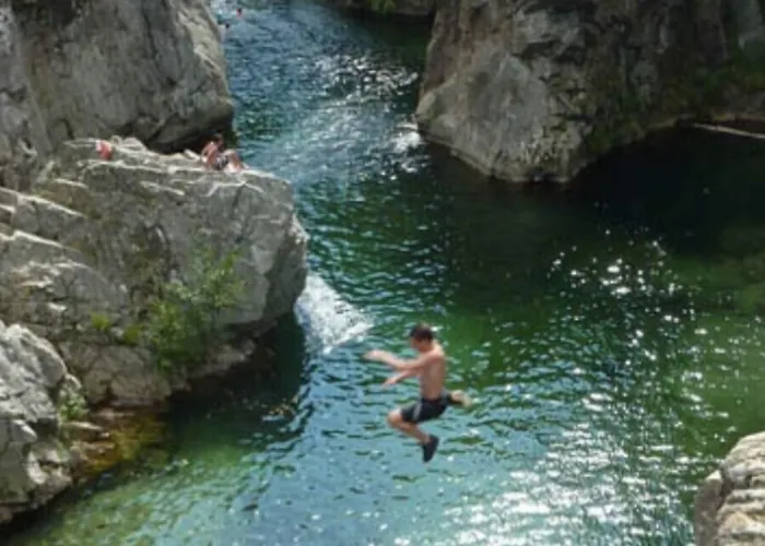 Hotel La Bastide De Sanilhac (Ardeche)