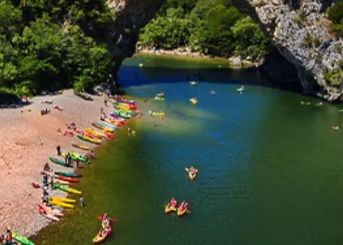 La Bastide De 3* Sanilhac (Ardeche)
